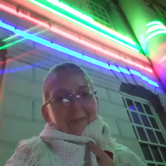 All things beautiful, sold with love and a decaf coconut milk latte - Picture 3 of 8